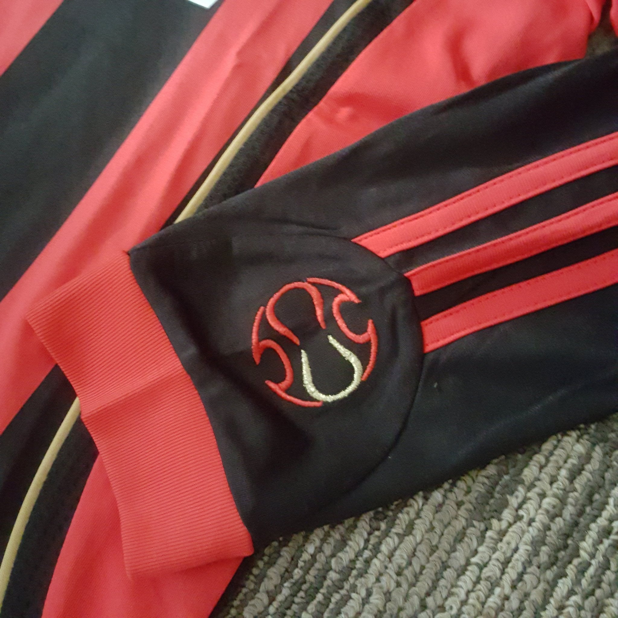Maillot rétro domicile de l'AC Milan 2006-2007