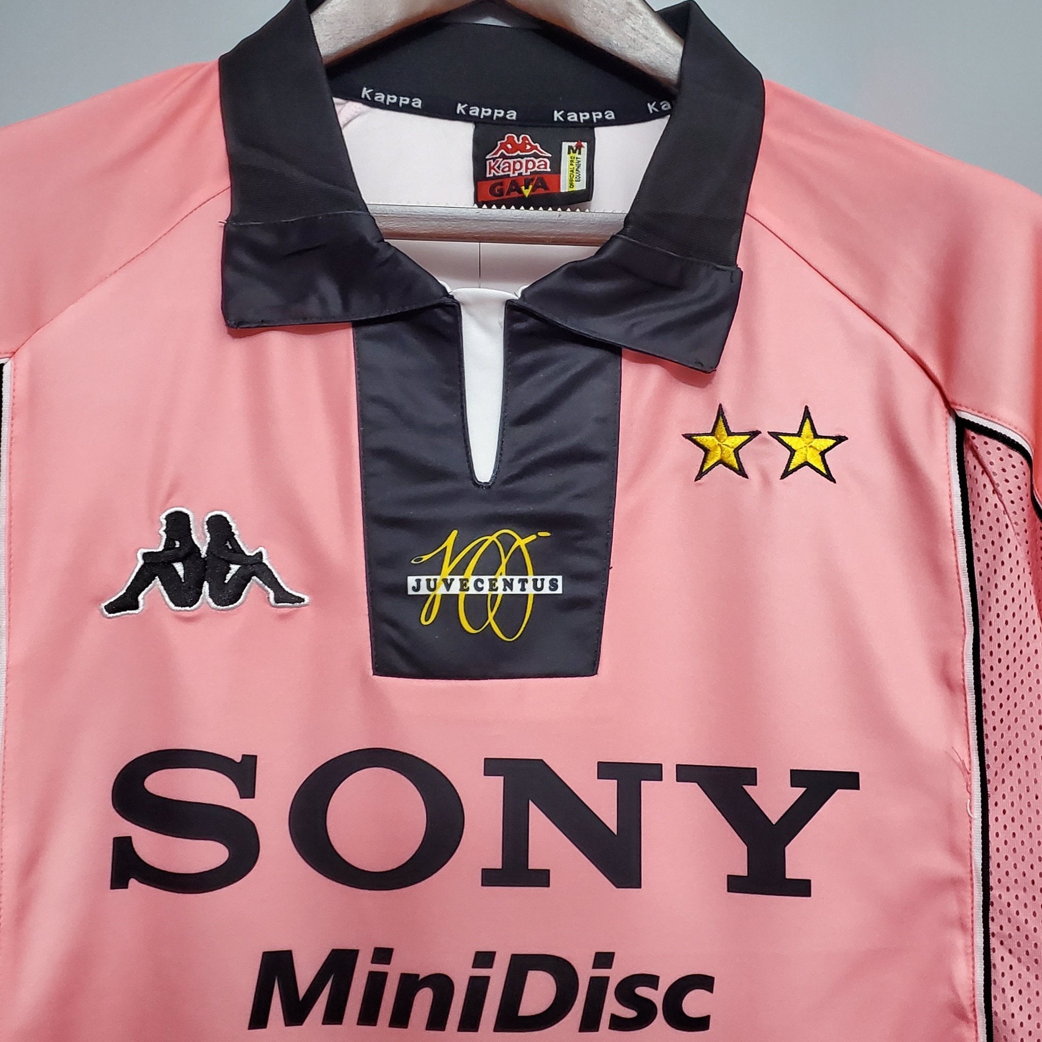 Juventus Retro Away Pink Jersey 1997-1998