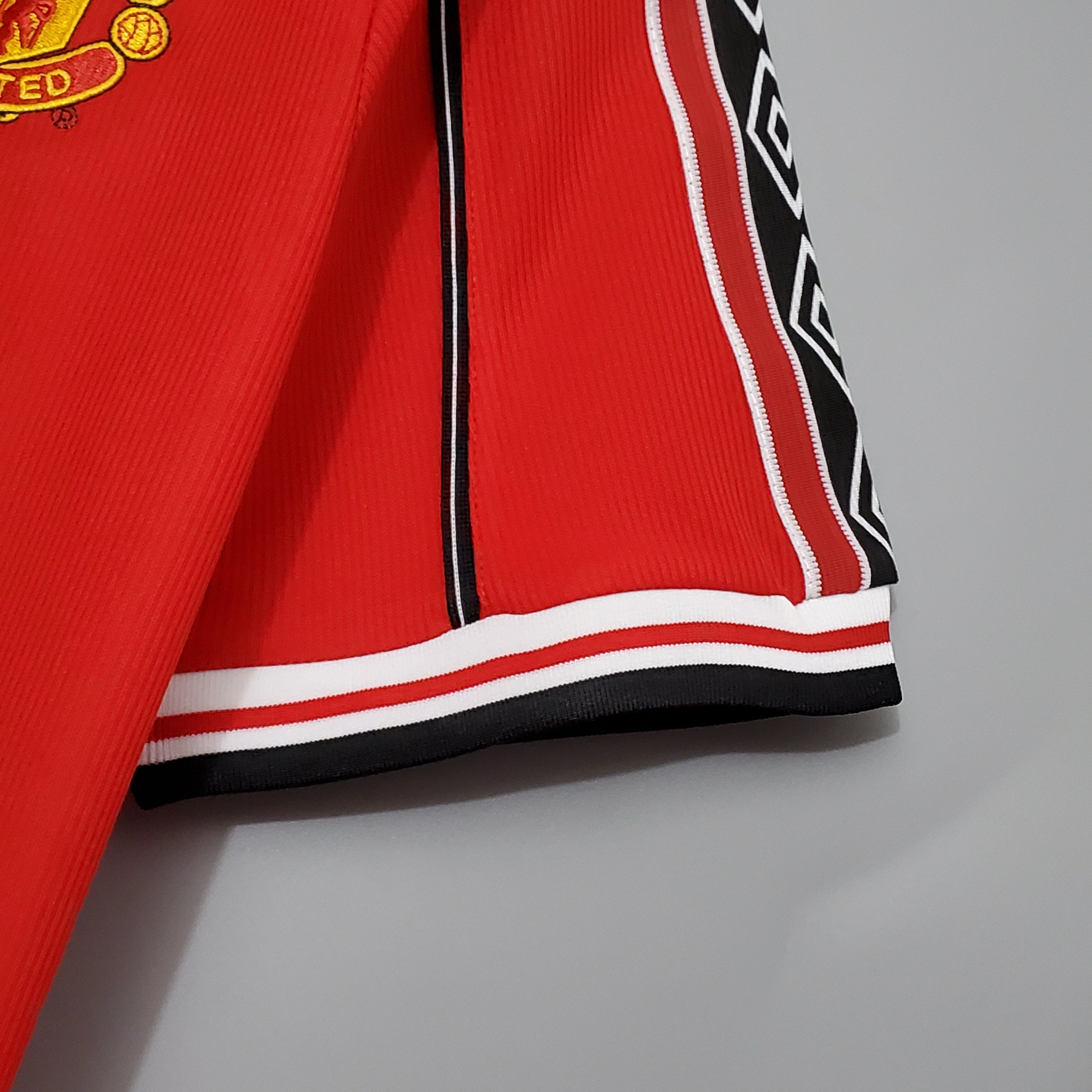 1998–1999 Manchester United Heimtrikot im Retro-Stil