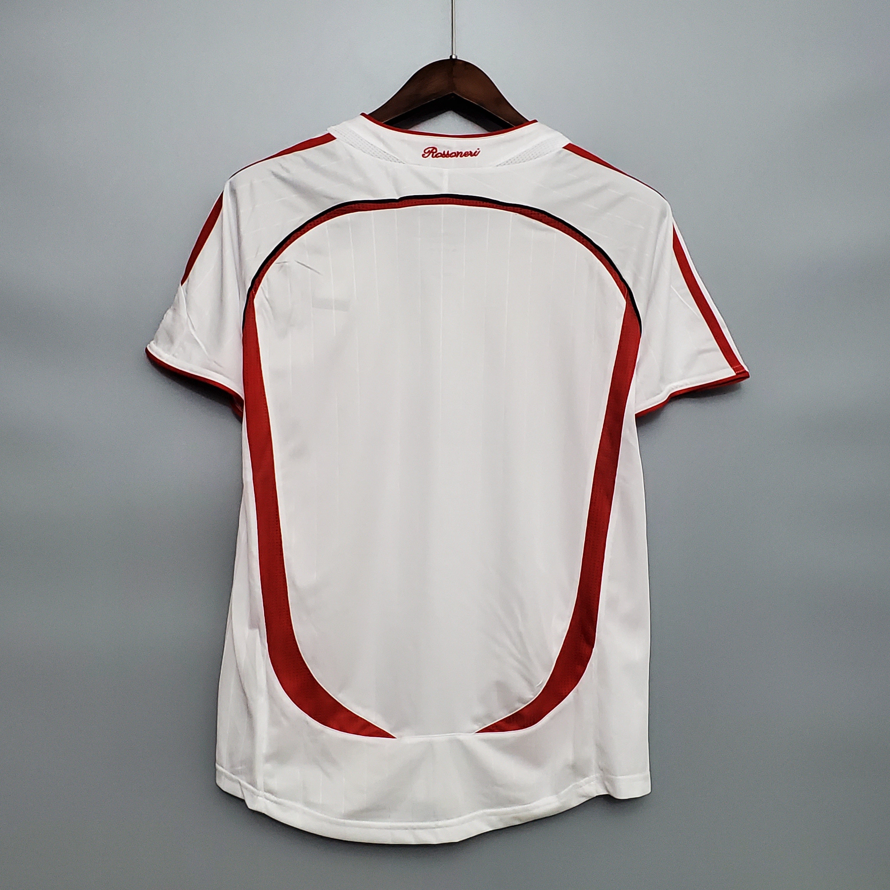 Maillot rétro extérieur de l'AC Milan 2006-2007