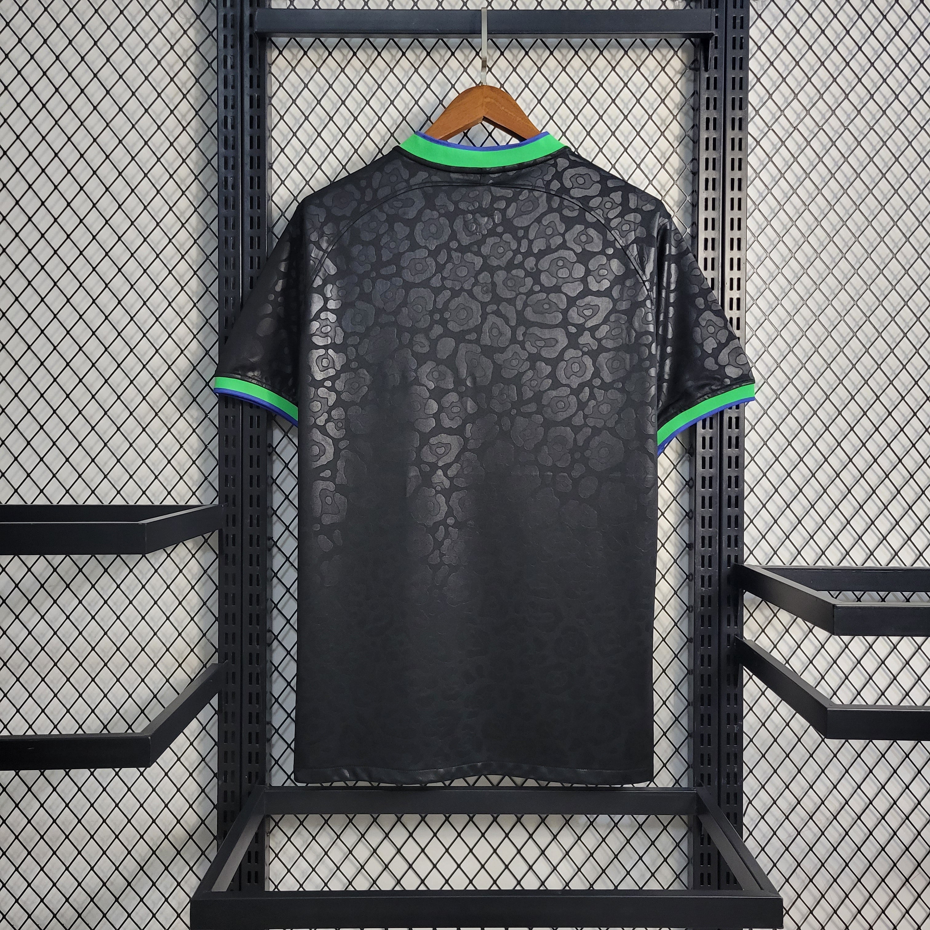 Brasilien Schwarzes Trikot Leopardenmuster 2024