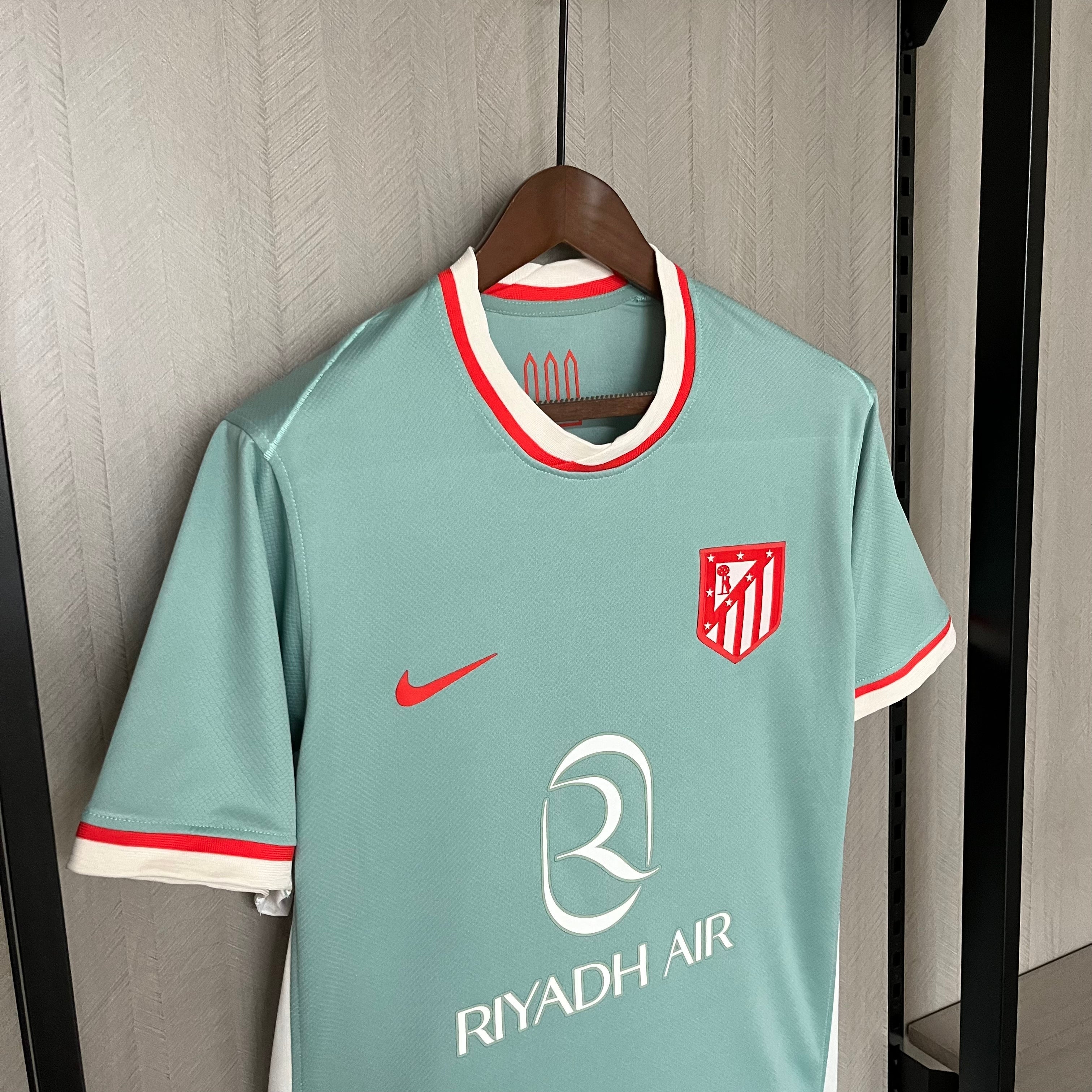 Maillot extérieur de l'Atlético Madrid 24-25
