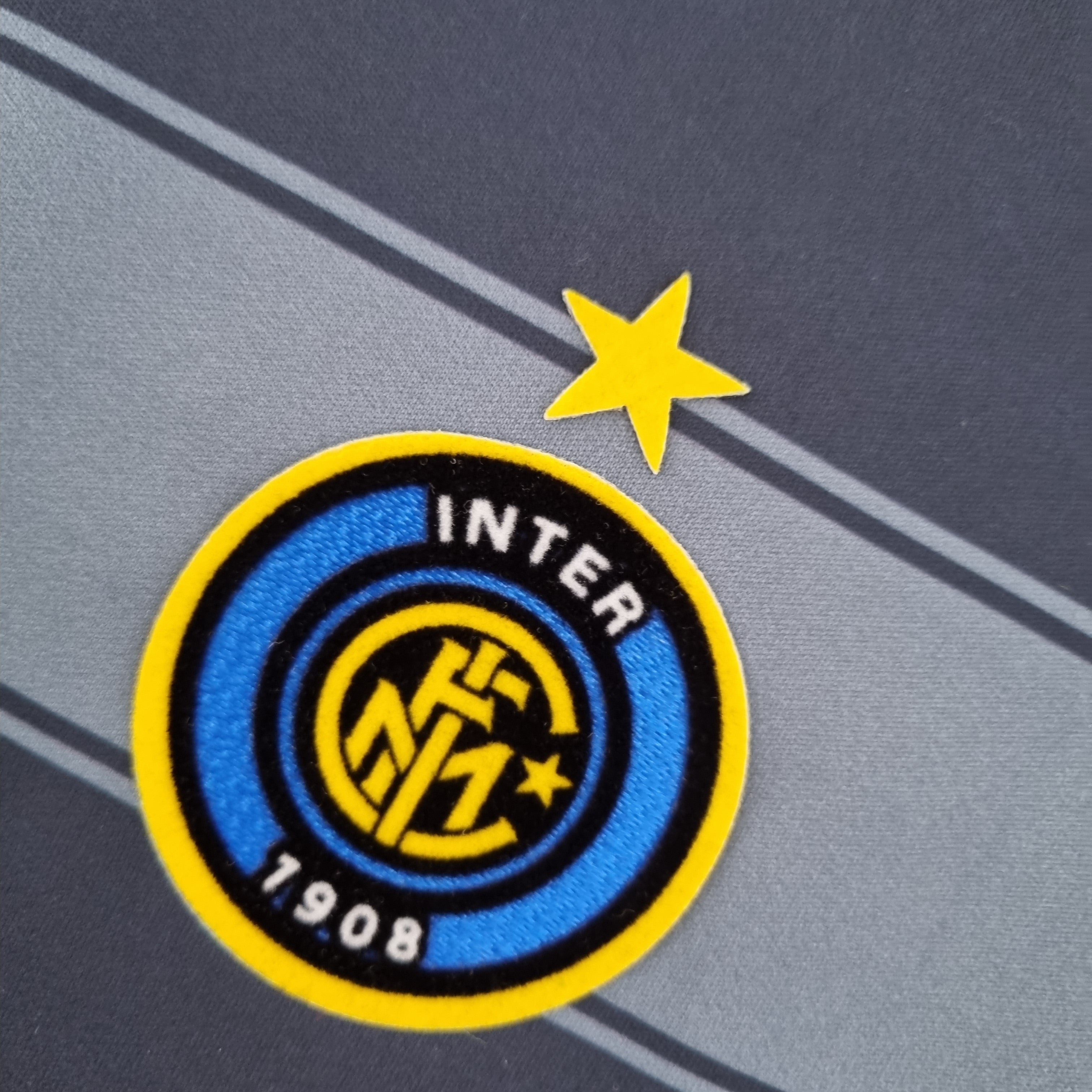 Maillot rétro de l'Inter Milan 2004