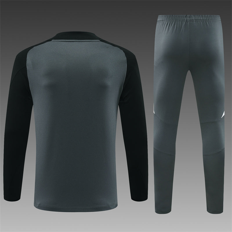 Survêtement gris Manchester United 2024/2025