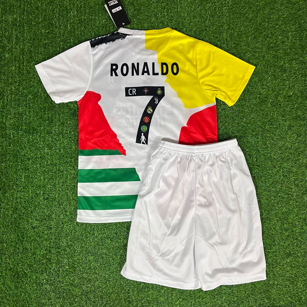 Maillot Ronaldo toutes équipes pour enfants