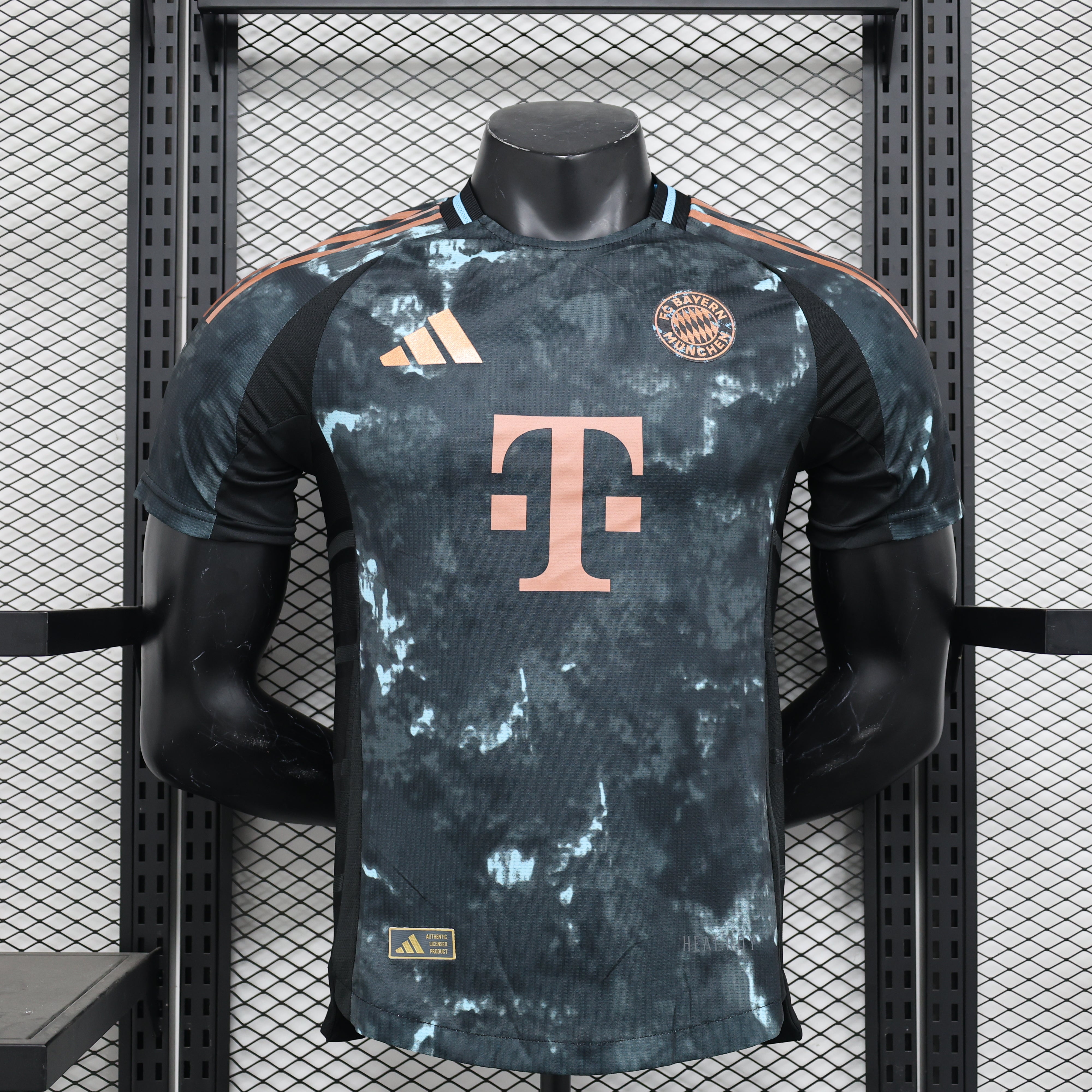 Bayern München Auswärtstrikot 2024/25