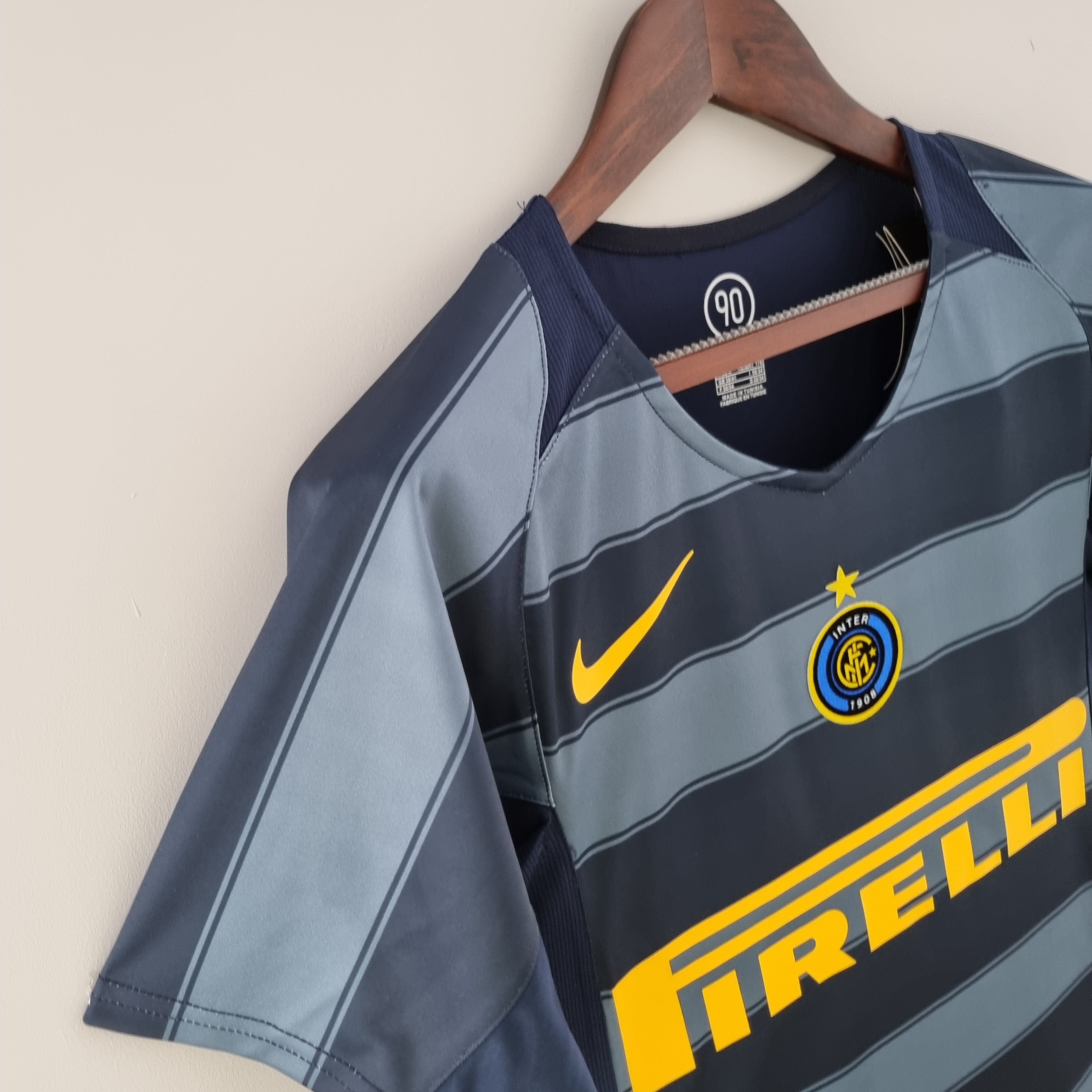 Maillot rétro de l'Inter Milan 2004