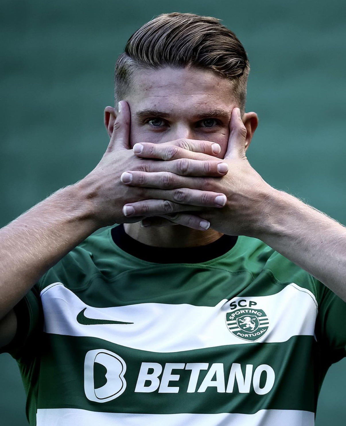 Maillot domicile du Sporting Lisbonne 2024-2025