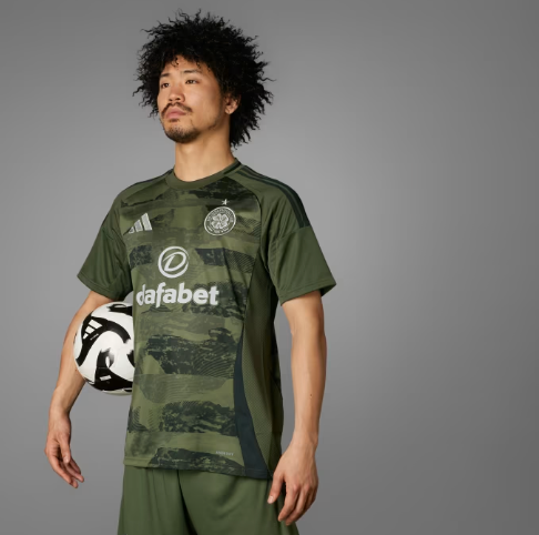 Troisième maillot camouflage Celtic 2024-2025