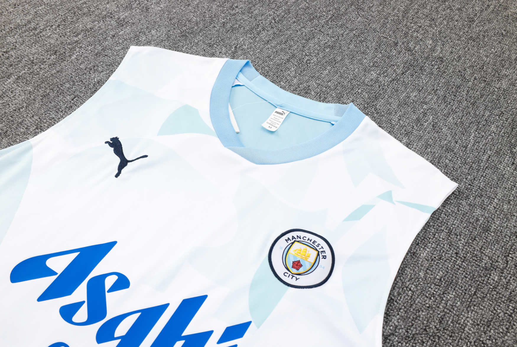 Ensemble d'entraînement sans manches de Manchester City