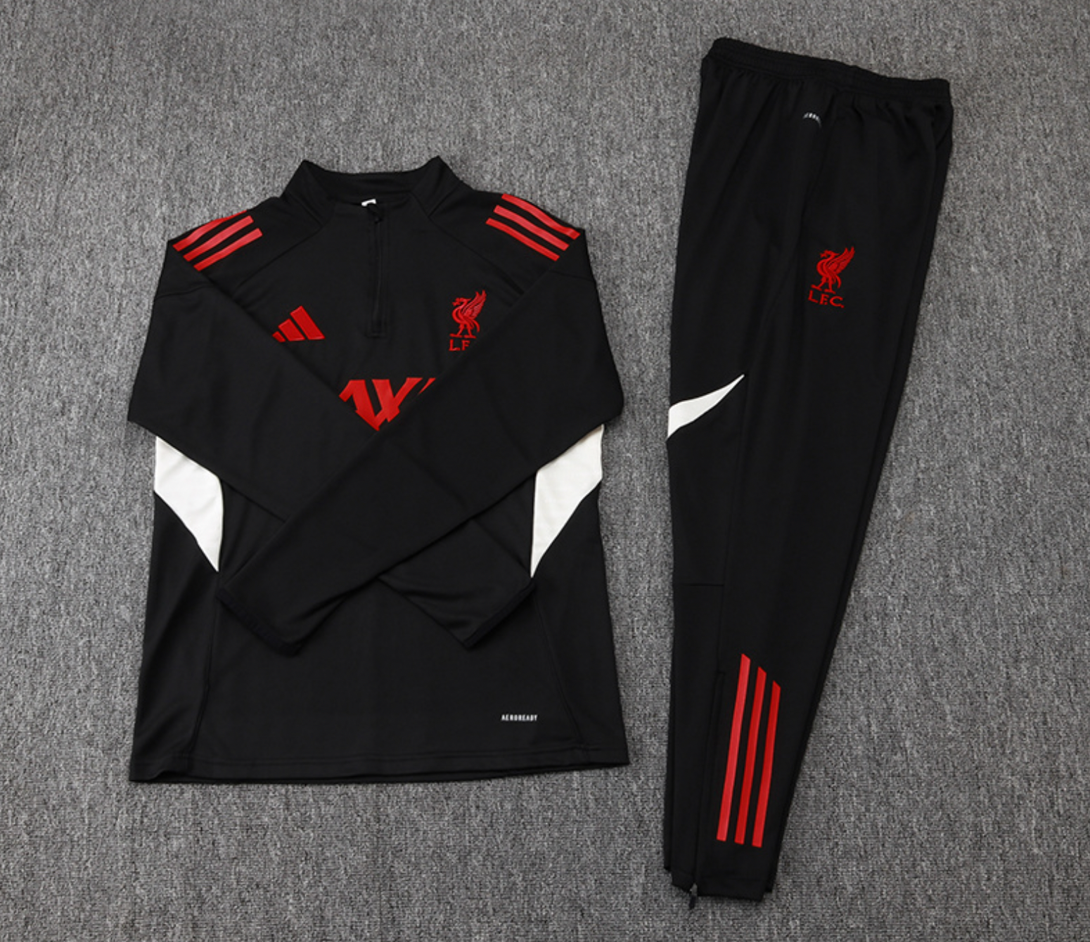 Liverpool 2025/2026 Black Tracksuit