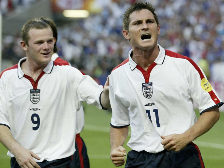 Maillot rétro domicile Angleterre 2004