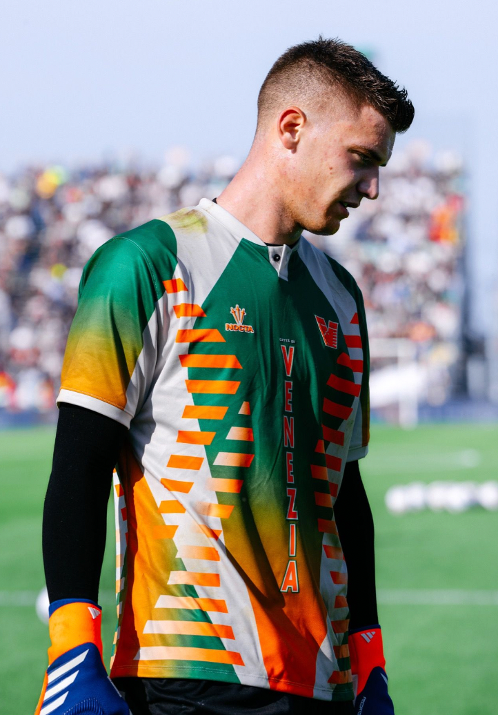 Venezia FC Aufwärmtrikot 24/25 NOCTA