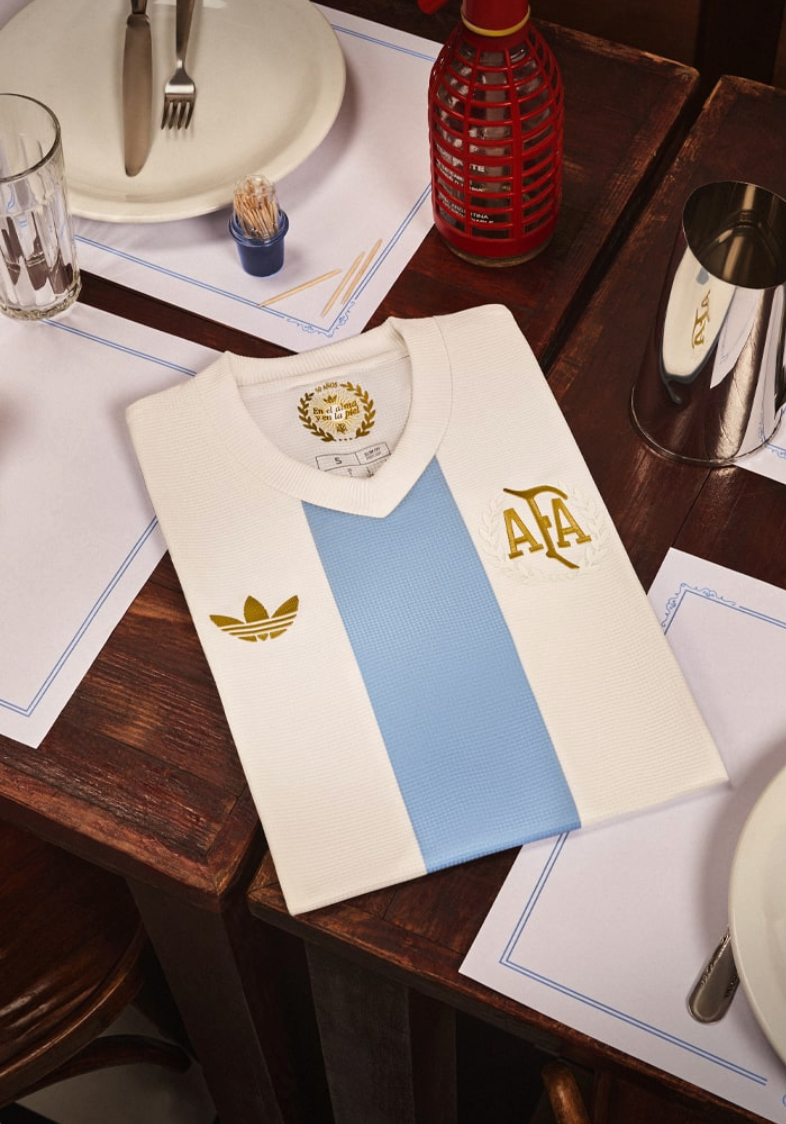 Maillot Argentine 2025, kit 50e anniversaire