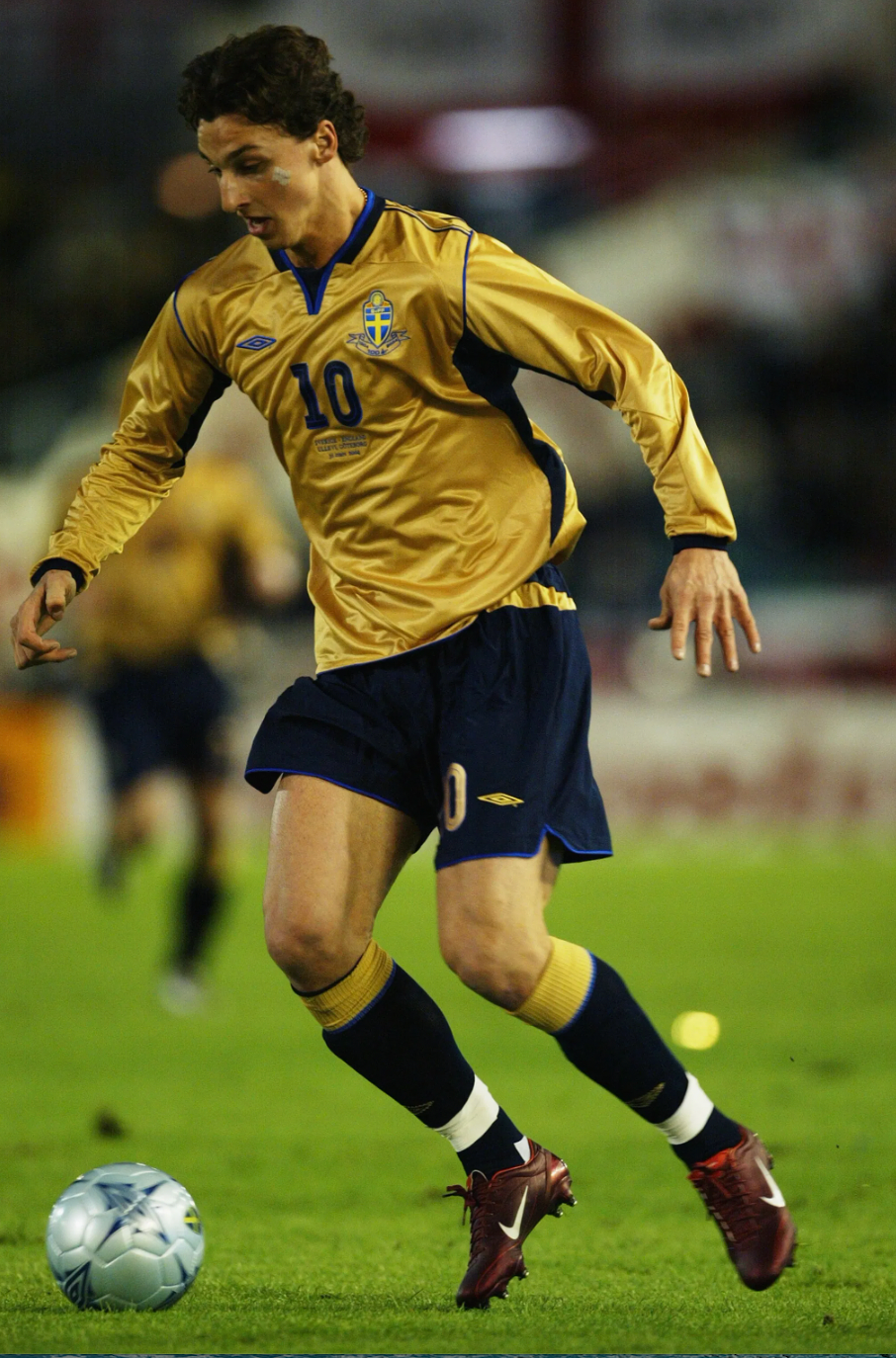 Sweden 2004 Retro Golden Jersey Away ( Long sleeves )