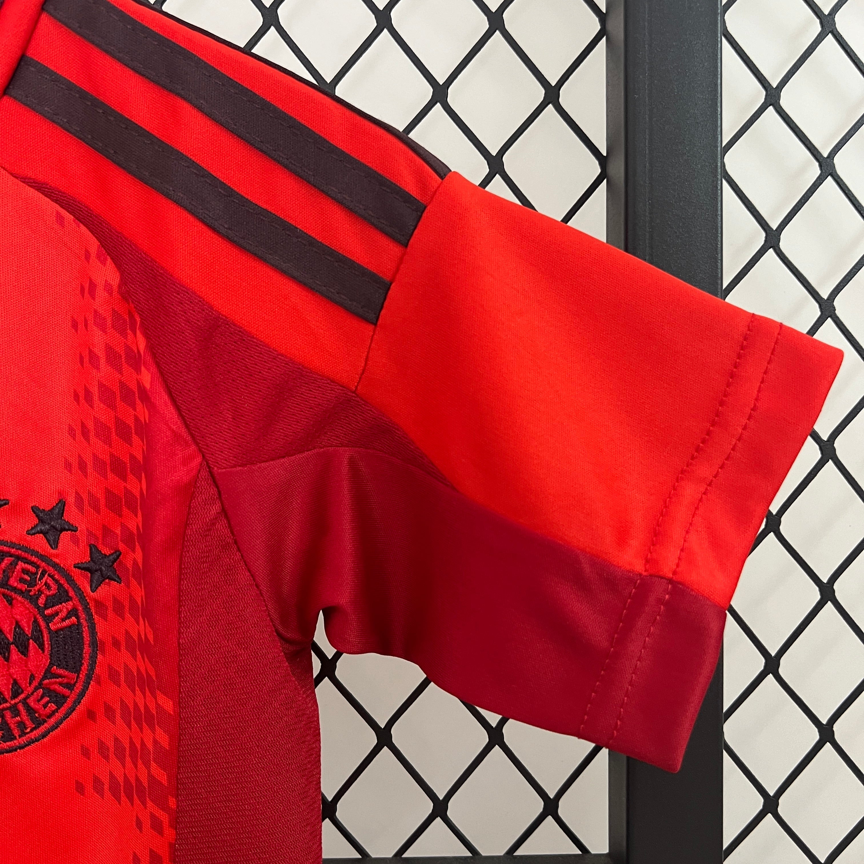 Bayern München Kindertrikot 2025