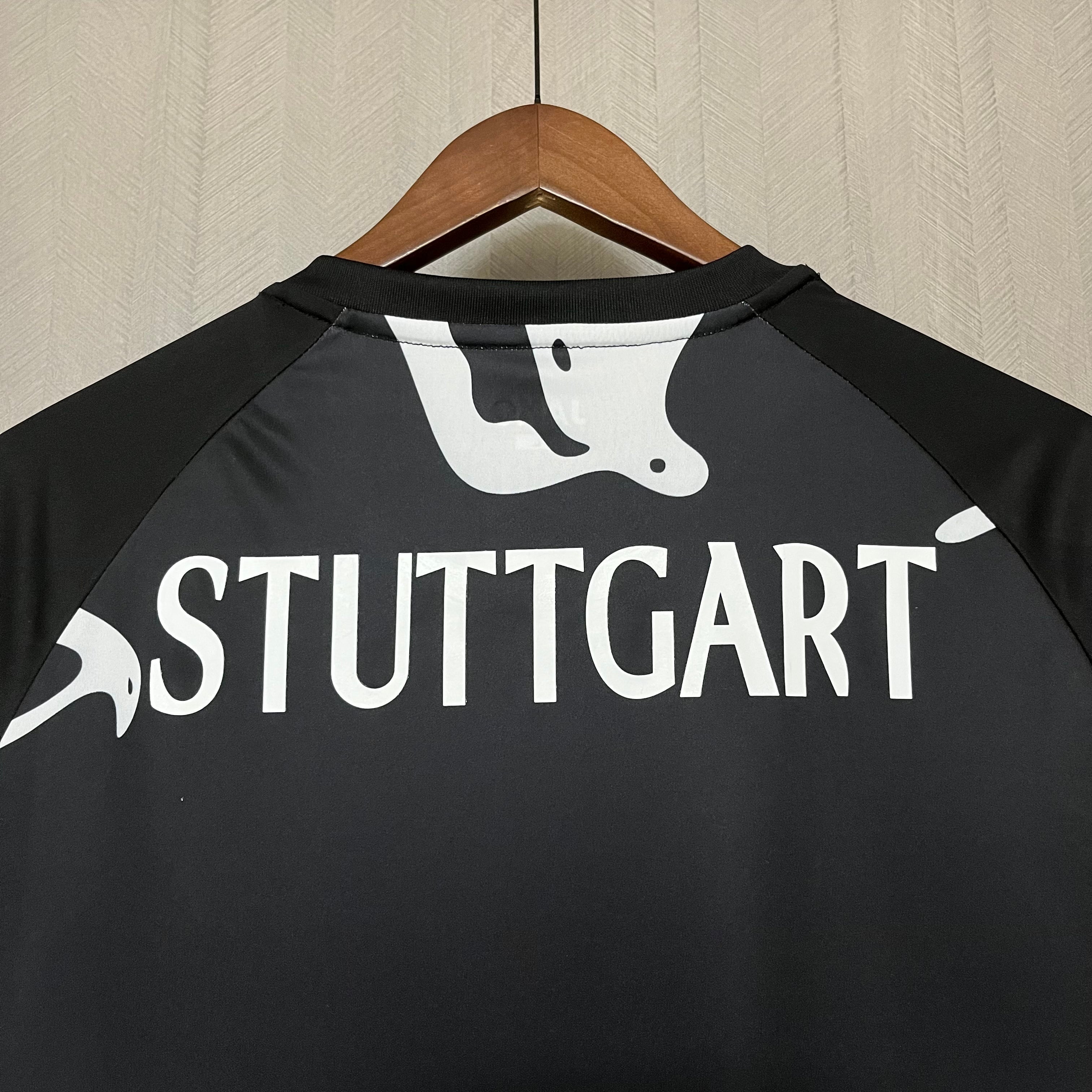 Stuttgart 23-24 | Édition spéciale | Noir