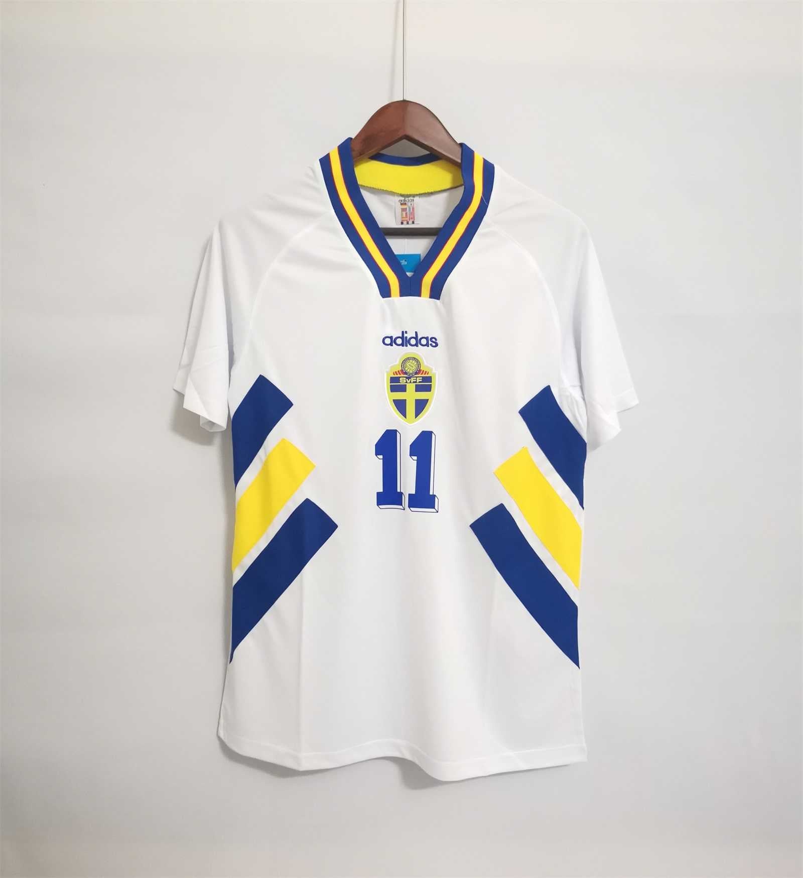 Maillot extérieur de la Suède 1994