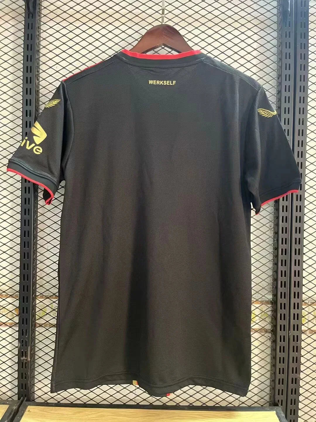 Bayer Leverkusen 2024/2025 Heimtrikot