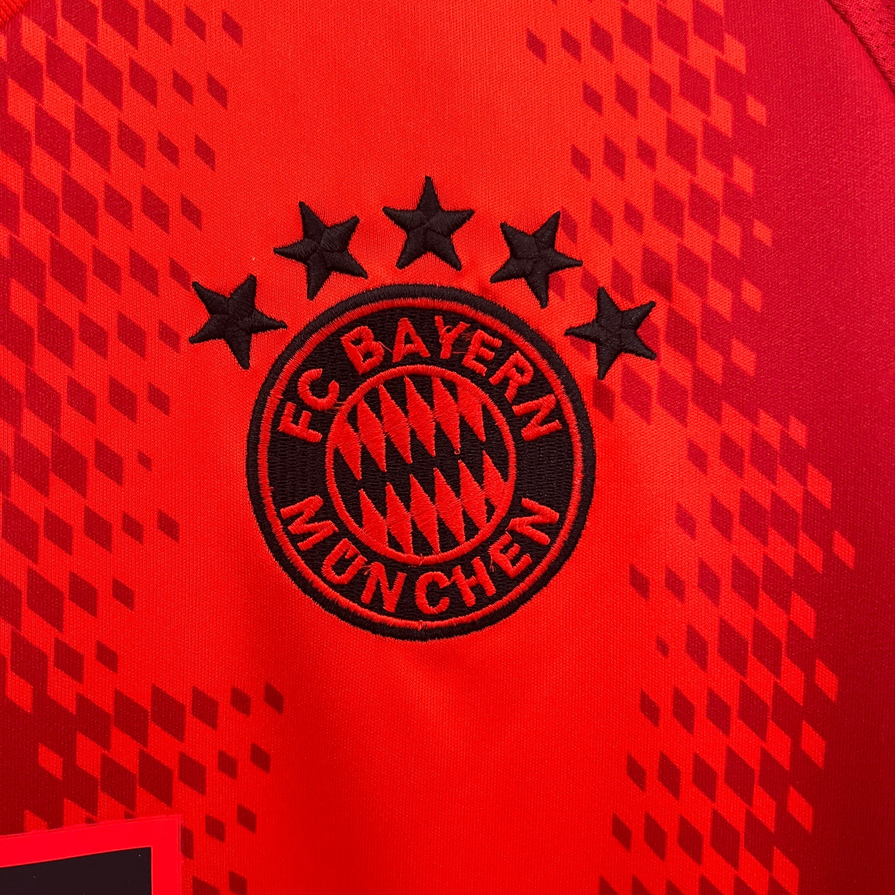 Bayern München 2024/2025 Heimtrikot