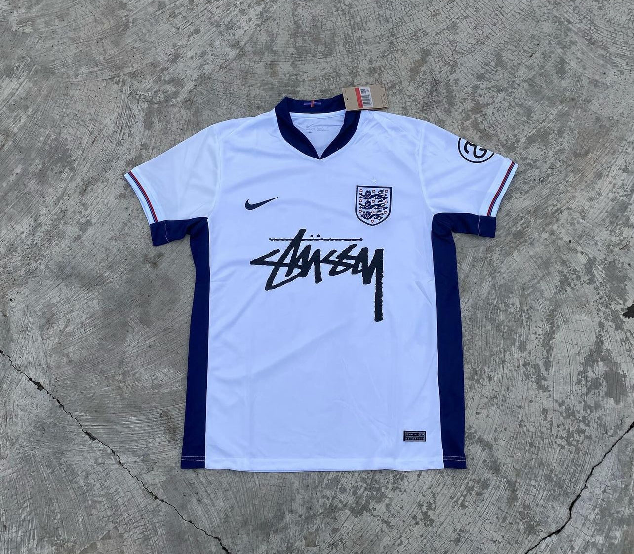 Kit concept Angleterre x Stussy