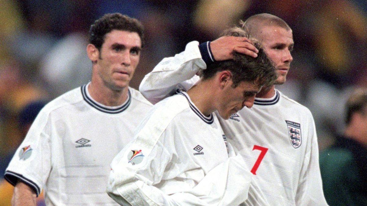 England Retro Jersey 2000