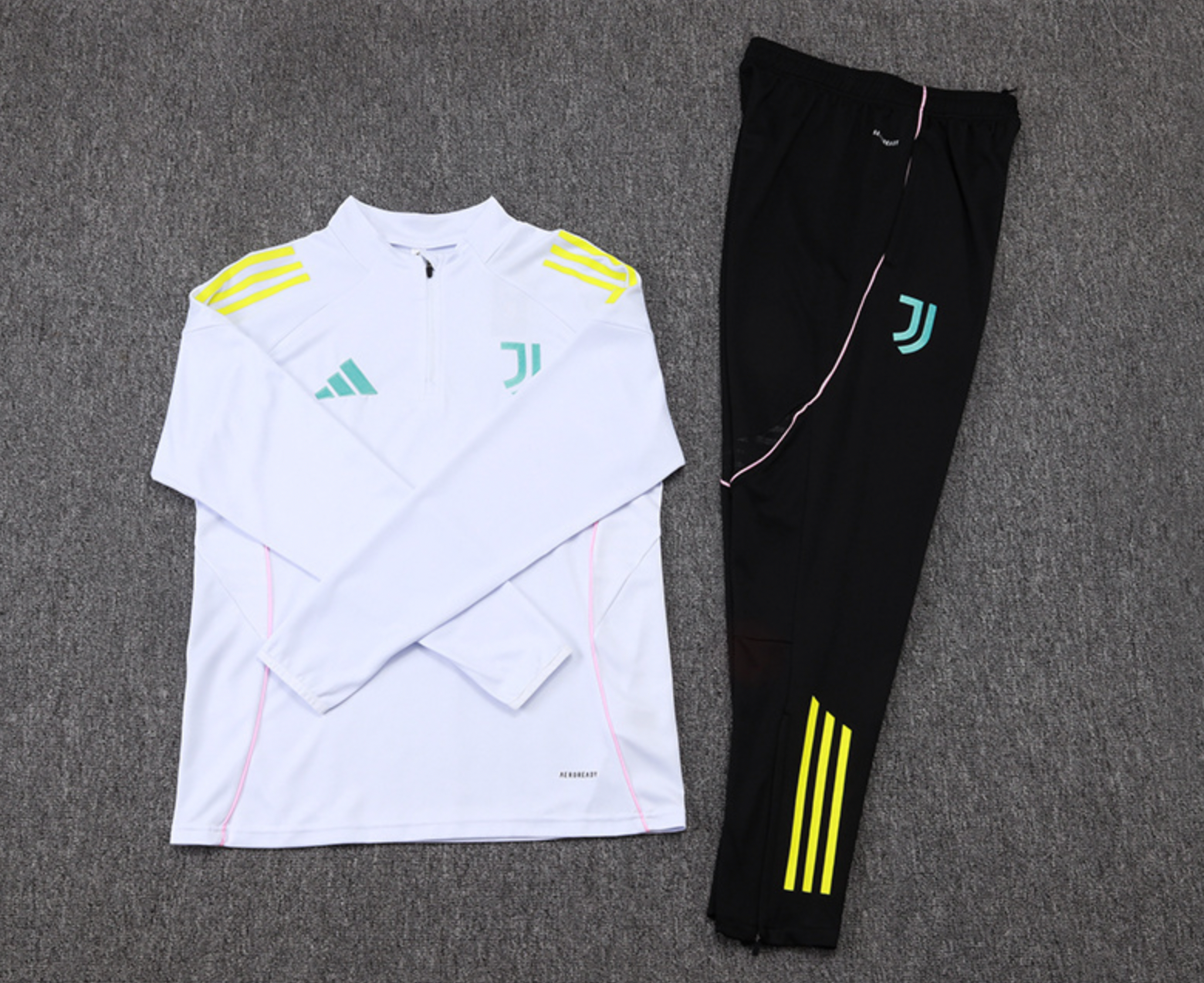 Juventus 2025/2026 White Tracksuit