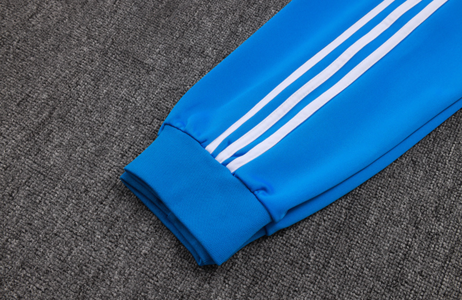 Real Madrid 2025/2026 White and Blue Tracksuit