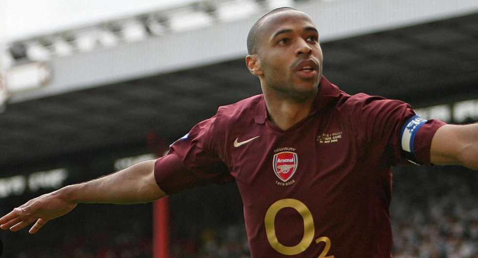 Maillot rétro domicile d'Arsenal 2005-2006