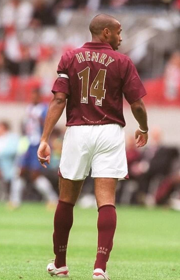 Maillot rétro domicile d'Arsenal 2005-2006