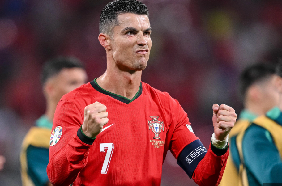 Portugal 2024-2025 Heimtrikot Langarm
