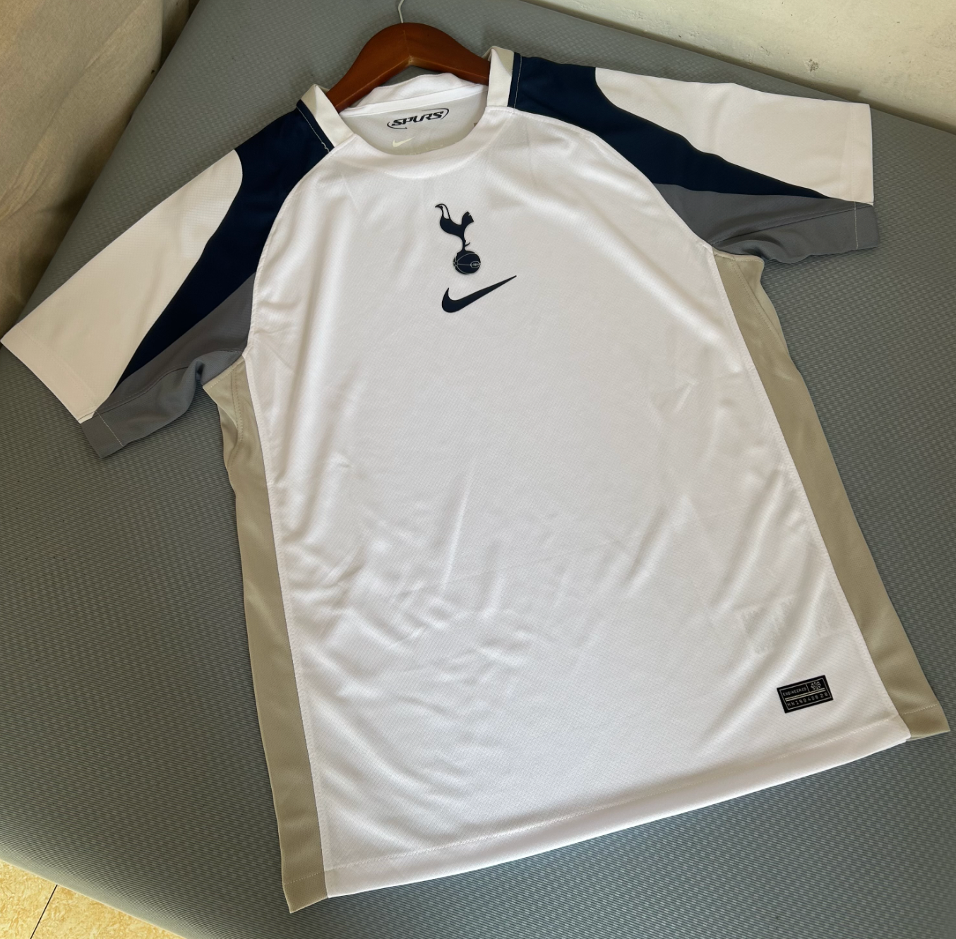 Tottenham Spurs 2025-2026 Heimtrikot