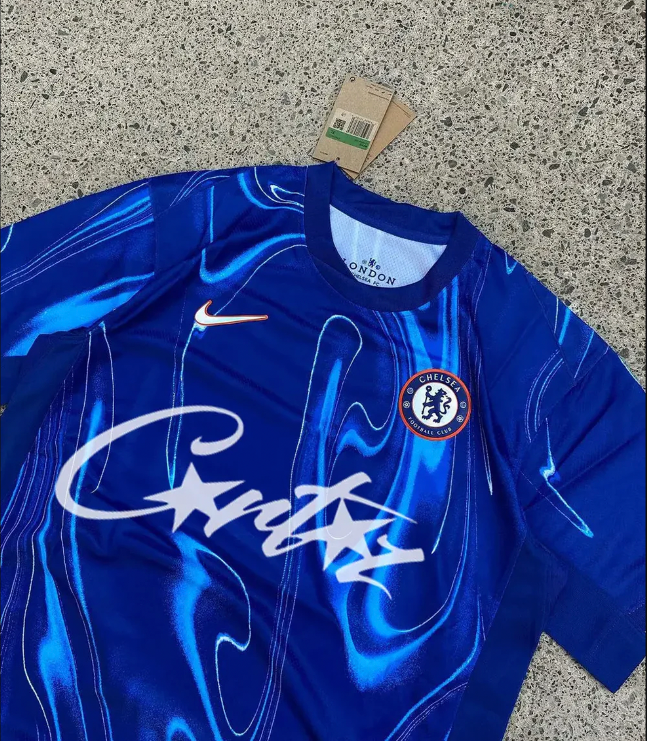 Édition limitée spéciale Chelsea x Corteiz