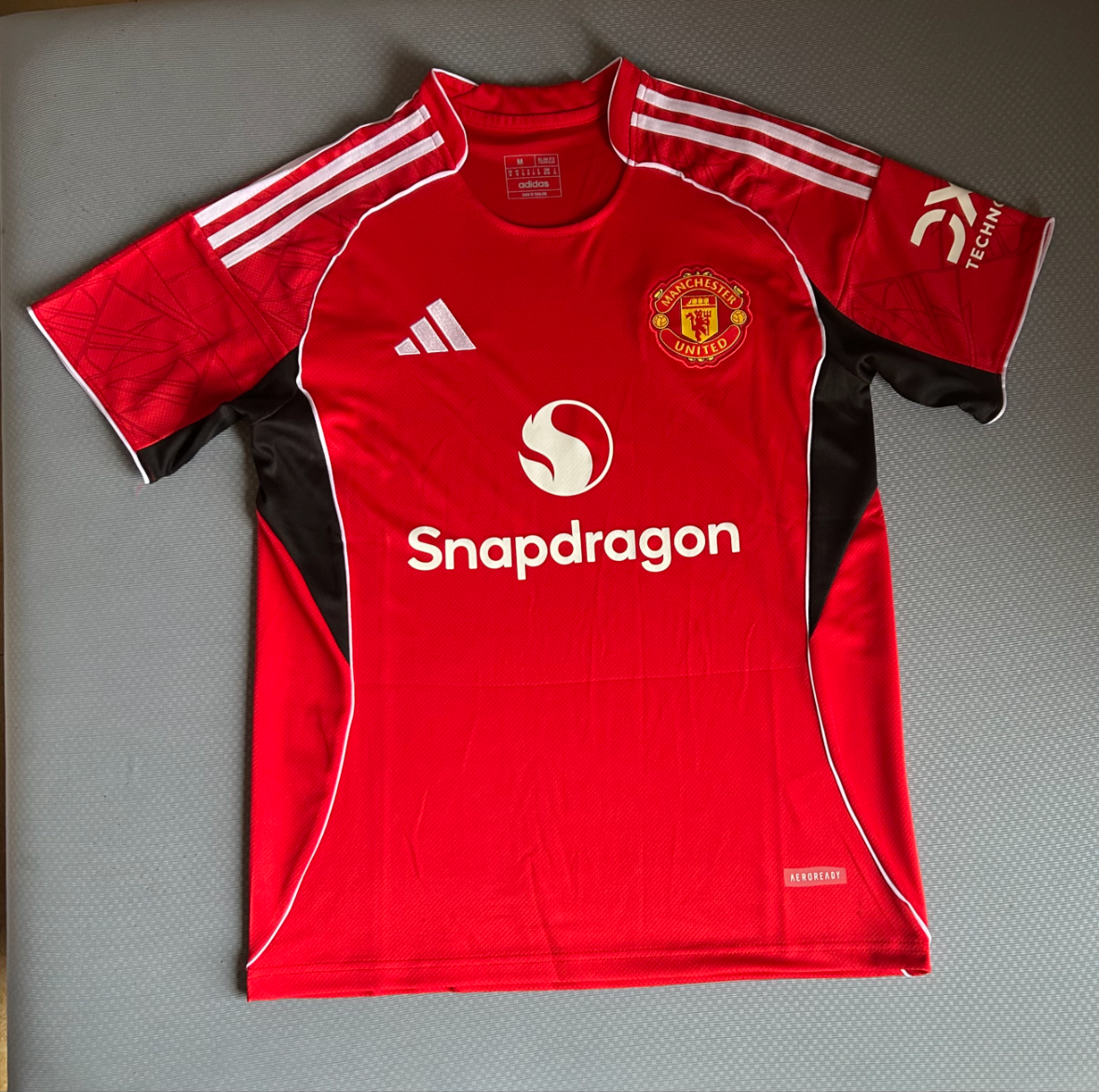 Maillot domicile de Manchester United 2025/2026