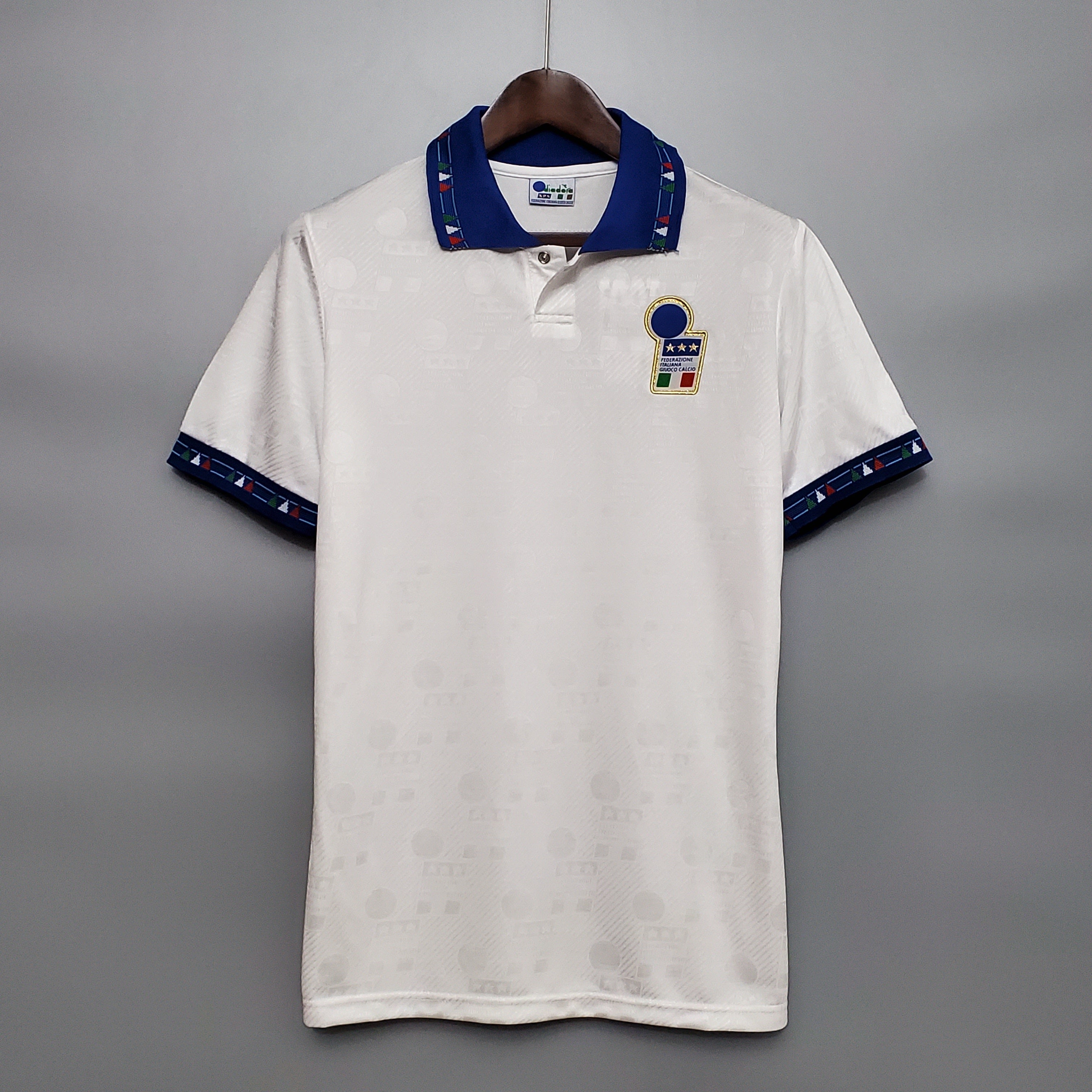 1994 Italien Auswärtstrikot im Retro-Stil